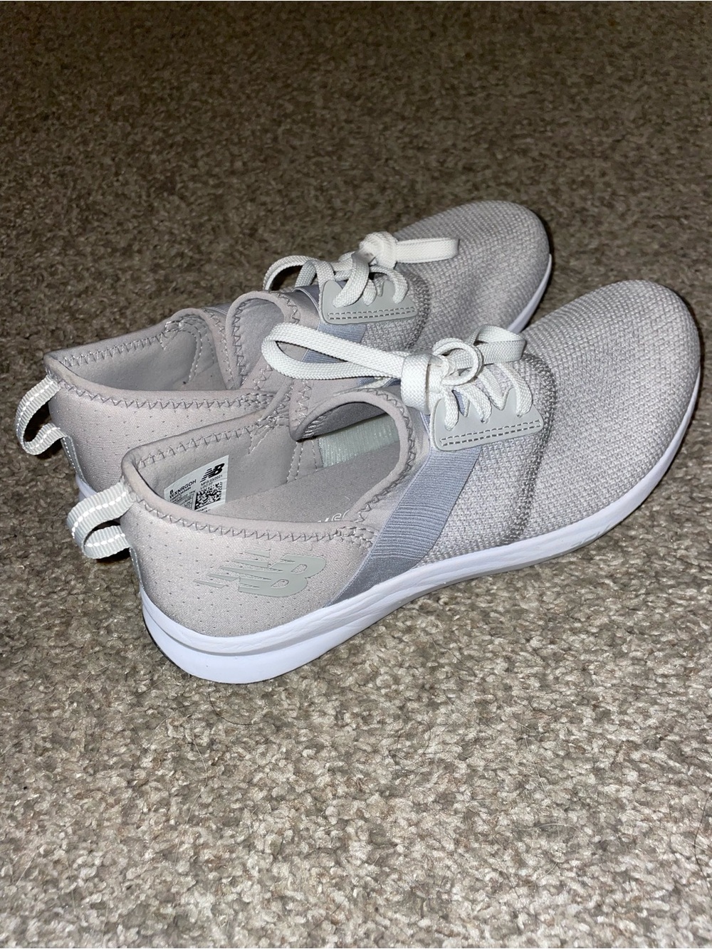 New Balance Women's Light Gray Knit Sneakers